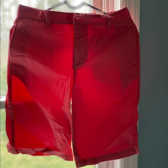 Vineyard Vines Jetty Red Chino Shorts Boys Size: 16 - Picture 1 of 3
